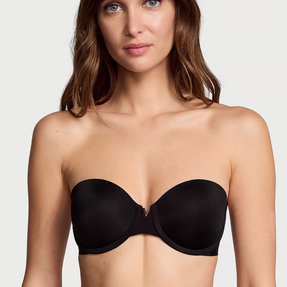 new with tags Victoria's Secret Black Strapless Bra